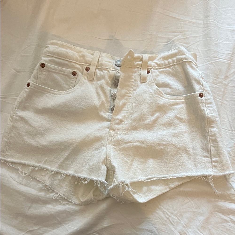 Levi’s 501 White Denim Women Shorts